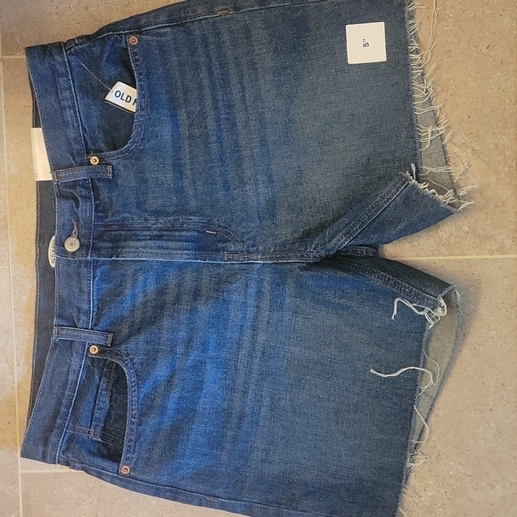 NEW! OLD NAVY high rise 5" cut off denim jean shorts 12. - Picture 3 of 6